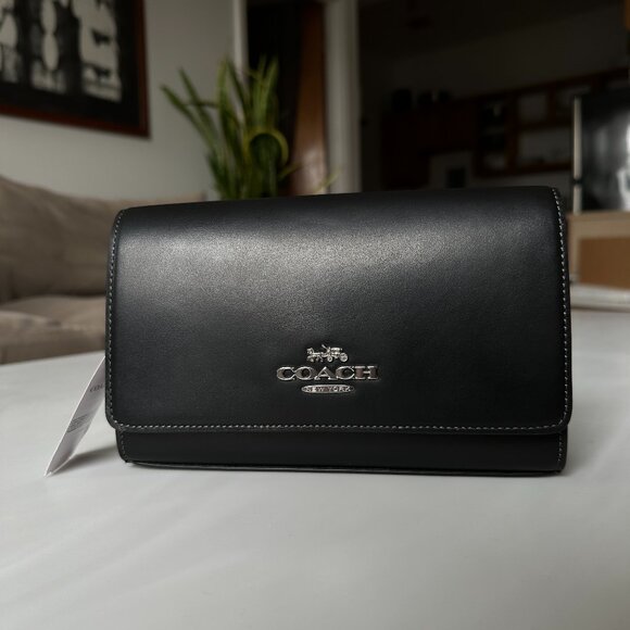 COACH Black Crossbody Flap Bag - Picture 2 of 13